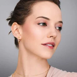 Bobbi Brown