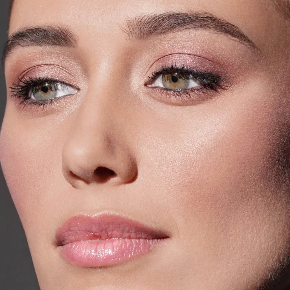 Bobbi Brown