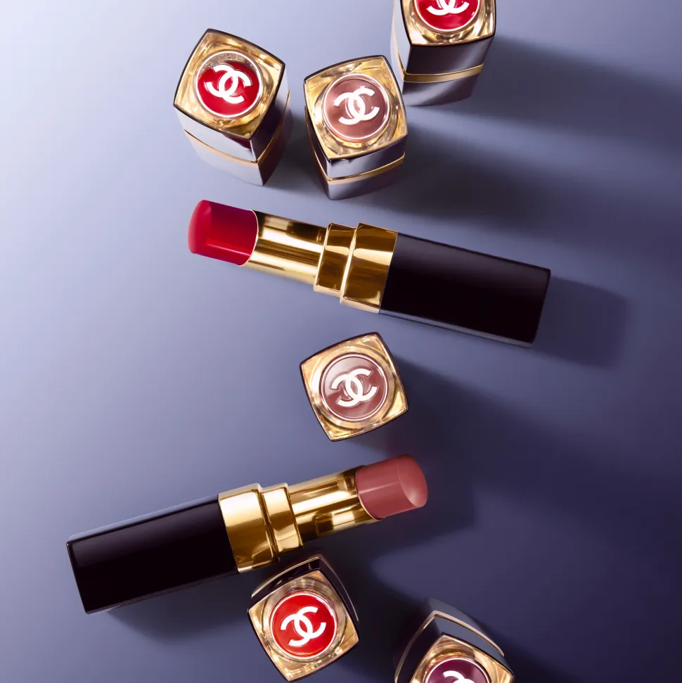 COLOUR, SHINE, INTENSITY IN A FLASH