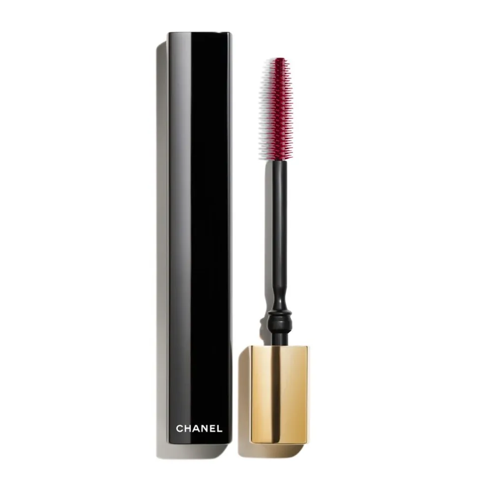 DIE ALL-IN-ONE-MASCARA: VOLUMEN, LÄNGE, SCHWUNG UND DEFINITION SCHWARZ