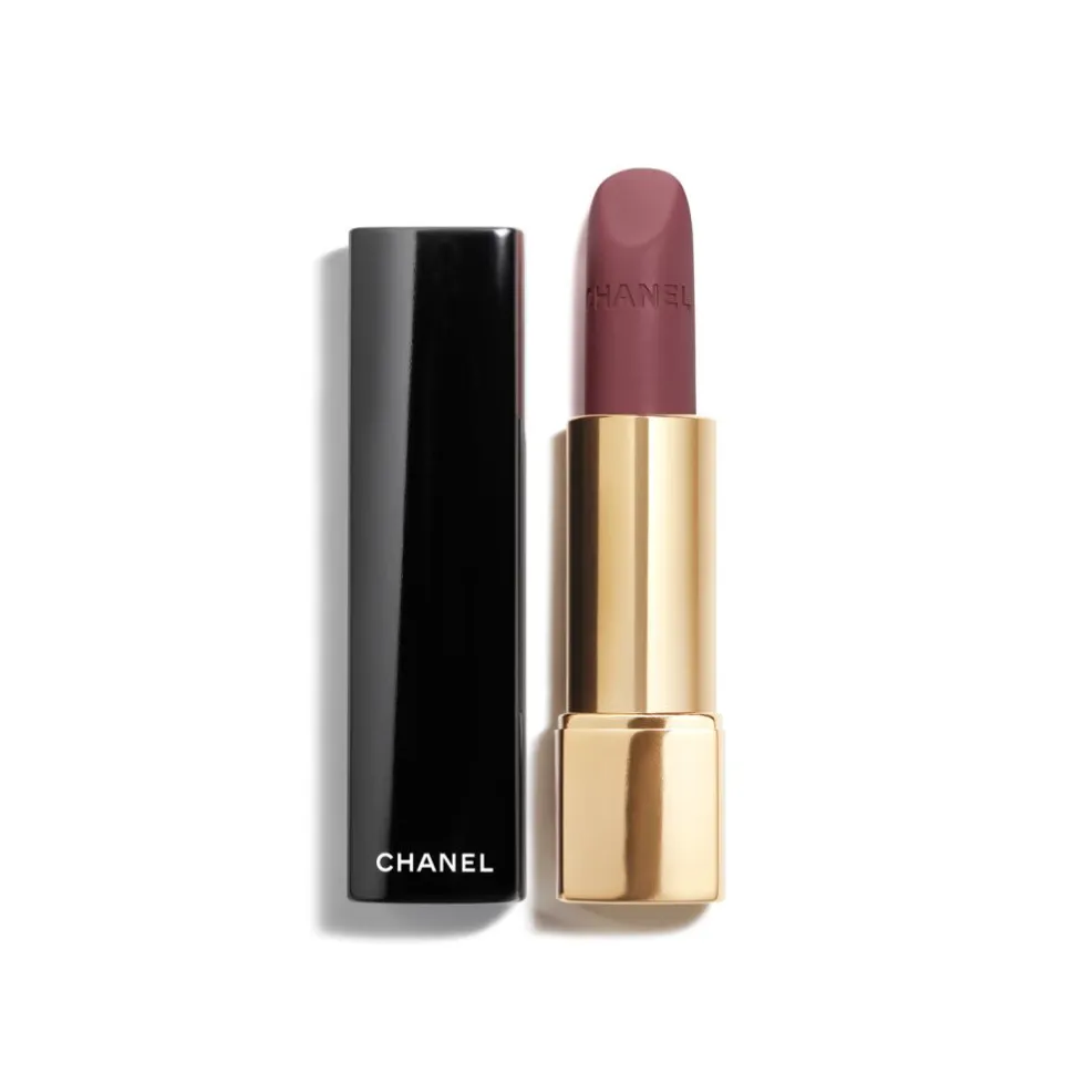 MATTIERENDER LIPPENSTIFT MIT HOHER FARBINTENSITÄT