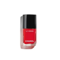 NAGELLACK – FARBE UND GLANZ MIT LANGEM HALT